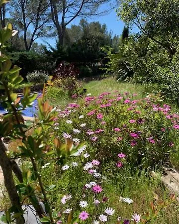 La Provencale בית נופש *