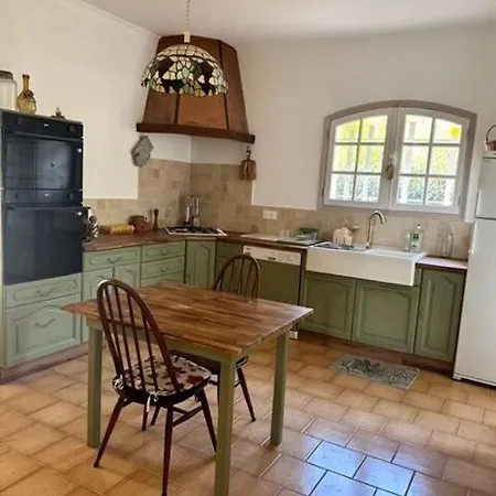 La Provencale Semesterbostad