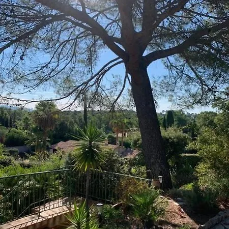 Semesterbostad La Provencale *