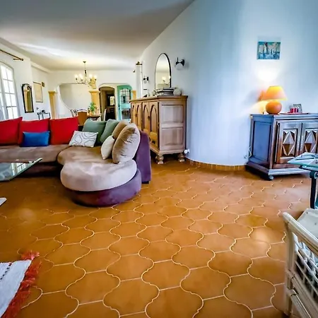 La Provencale Semesterbostad